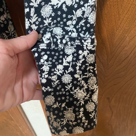 Free People printed Leggings Size XS. GUC - Picture 5 of 6